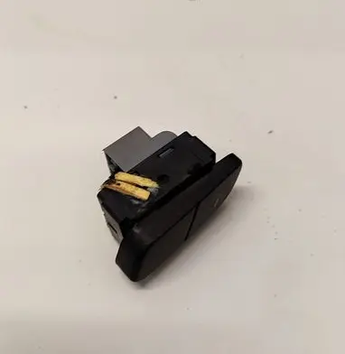 Volkswagen Polo IV 9N3 Central locking switch button 6Q0959856