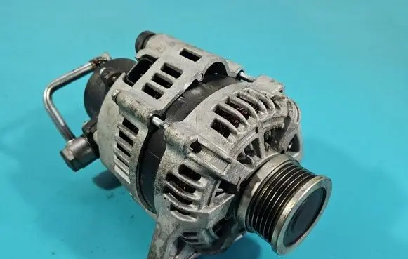 KIA Carens II Generator/alternator 3730027010 IMPRK1577656