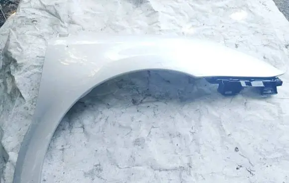 Citroen C4 I Fender Pilka