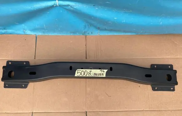 Nissan NV400 Front bumper support beam 8200747533D