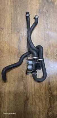 BMW X5 E53 Coolant heater control valve 690665203 6411