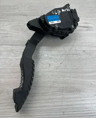 Renault Laguna II Accelerator throttle pedal 8200003392 6PV00811901 044803