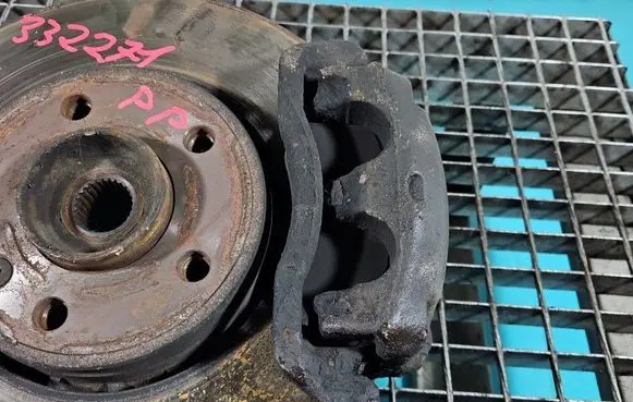 Opel Vivaro Front brake caliper IMPRK1589907
