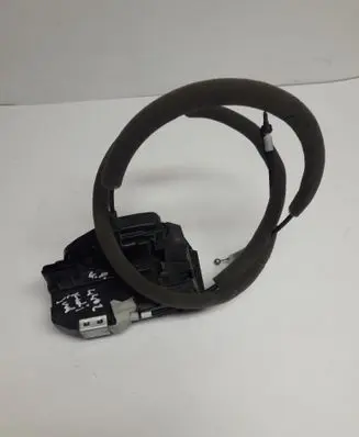 Renault Kadjar Front door lock