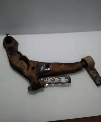 Nissan Almera Tino Front lower control arm/wishbone 545004U002