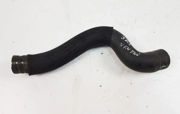 Peugeot 3008 I Engine coolant pipe/hose