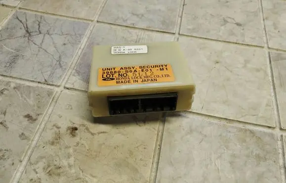 Honda FR-V Alarm control unit/module 39880S6AE01M1