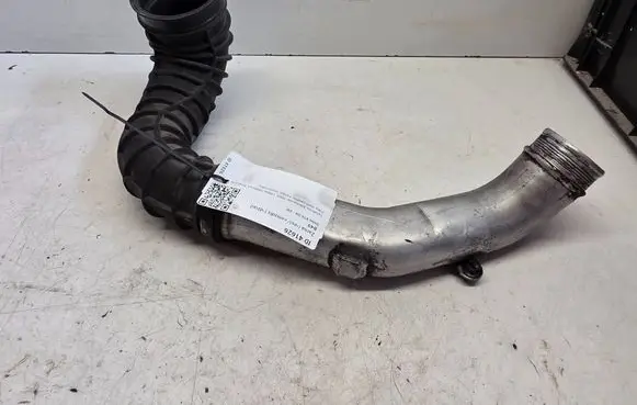 Volvo V70 Air intake hose/pipe 08634148