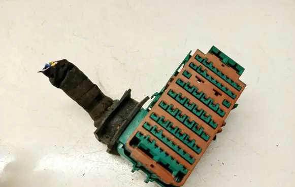 Opel Insignia B Fuse box set 