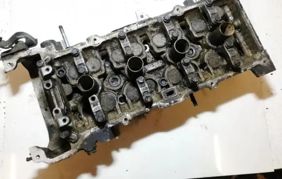 Engine head