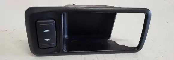 Ford Focus C-MAX Rear door window switch trim 3M51226A36