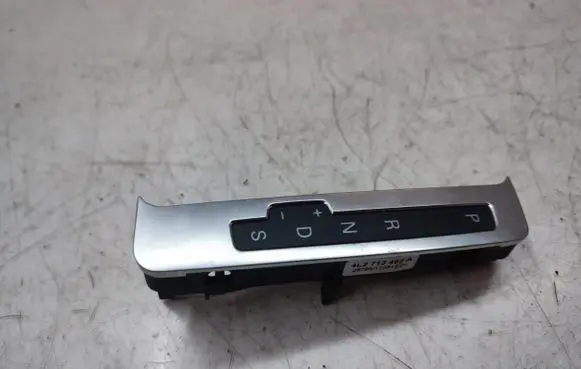 Audi Q7 4L Gear shift selector indicator 4L2713463A
