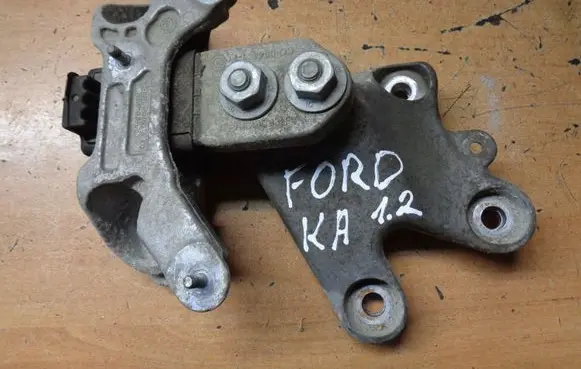 Ford Ka Engine mount bracket E3B17M125AC