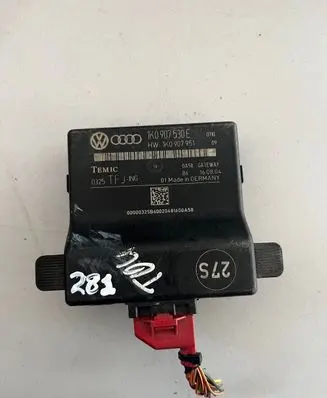 Volkswagen Touran I Gateway control module 1K0907530E 1K0907951
