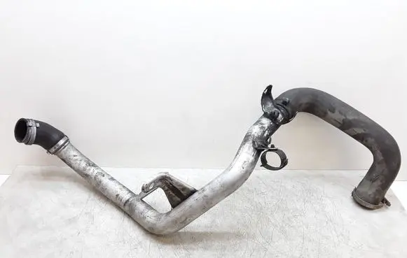 Volvo V40 Intercooler hose/pipe