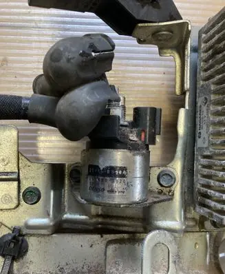 Nissan Qashqai Ignition-blocking relay 2534001820