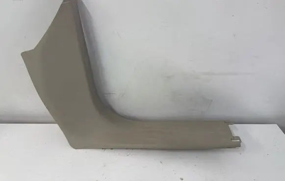 Chrysler Pacifica Front sill trim cover 101855100AYR 5RH88PD2AF