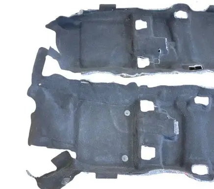 Ford Escape IV Interior carpet 