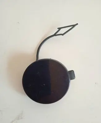 Volkswagen Golf V Front tow hook cap/cover 5G0807241