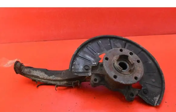 Audi Q7 4L Front wheel hub spindle knuckle 
