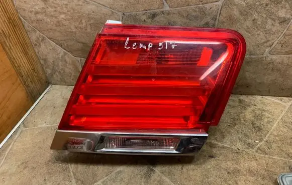 BMW 7 F01 F02 F03 F04 Tailgate rear/tail lights 7182206