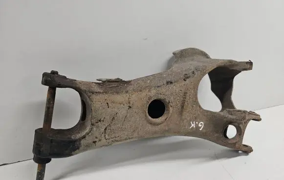 Volvo XC90 Rear upper control arm/wishbone 8666345