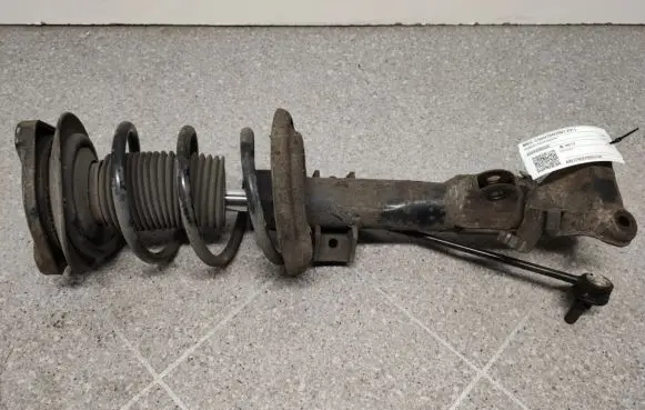 Mercedes-Benz C W204 Front shock absorber/damper A2043200530