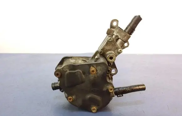 Skoda Fabia Mk1 (6Y) Vacuum pump 038145209H