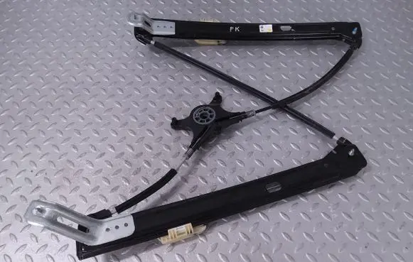 Skoda Karoq Front window lifting mechanism without motor 575837461A