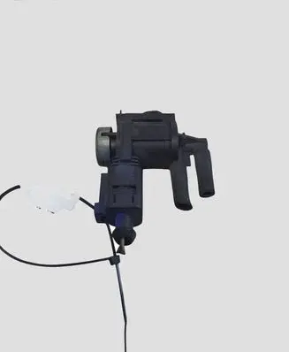 Volkswagen PASSAT B6 Turbo solenoid valve 1K0906283A