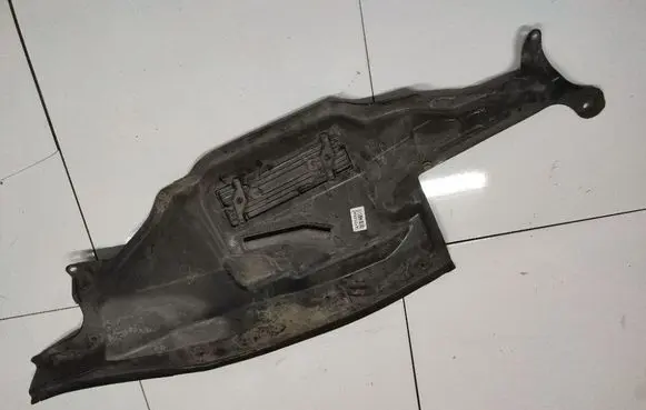 Renault Scenic II - Grand scenic II Wiper trim 8200356173