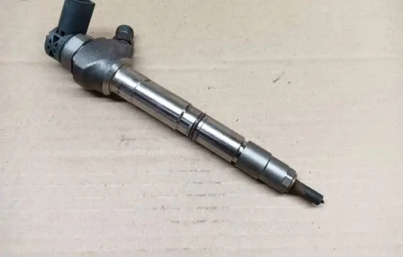Audi A4 S4 B9 Fuel injector 04L130277AC