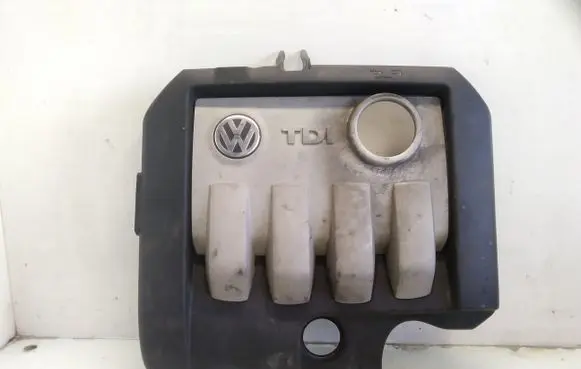 Volkswagen Golf V Engine cover (trim) 03G103925