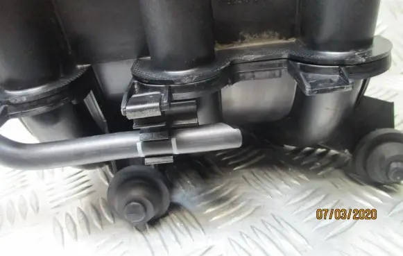 Skoda Fabia Mk1 (6Y) Intake manifold 03D129743D