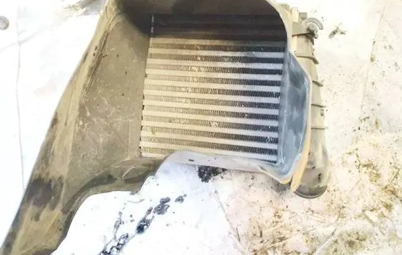 Volkswagen Polo Intercooler radiator 6q0145804a 862403n