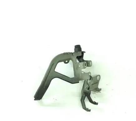 BMW 5 F10 F11 Fender mounting bracket 7183752