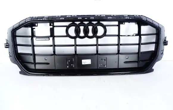 Audi Q8 Front bumper upper radiator grill 4M8853651