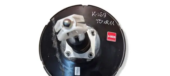 Volkswagen Touran II Brake booster 1T1614105AC