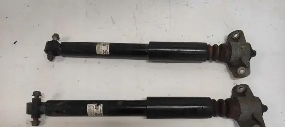 Rear shock absorber/damper