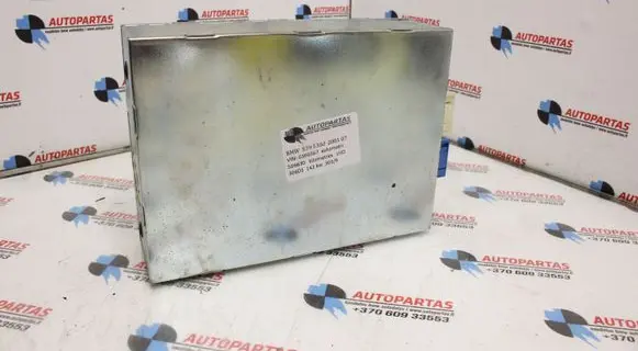 BMW 5 E39 Video control module 6911221 037138052