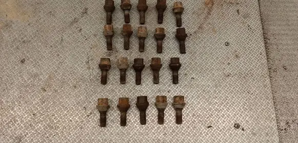 Citroen Jumper Nuts/bolts 