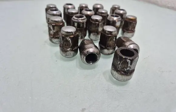 Honda Civic Nuts/bolts 