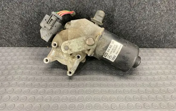Mercedes-Benz A W169 Front wiper linkage and motor A1698200300