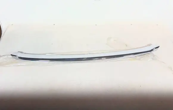 Mini One - Cooper Clubman R55 Front bumper lower grill 2751624