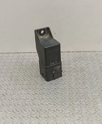 Citroen C4 Grand Picasso Glow plug pre-heat relay 51299065 9802424080