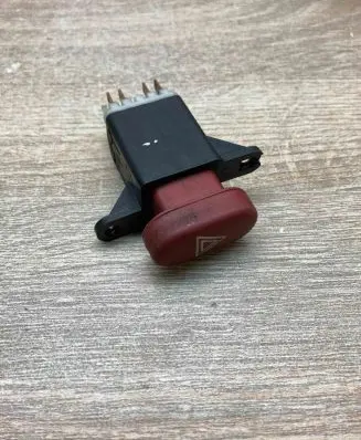 Renault Laguna II Hazard light switch 822955