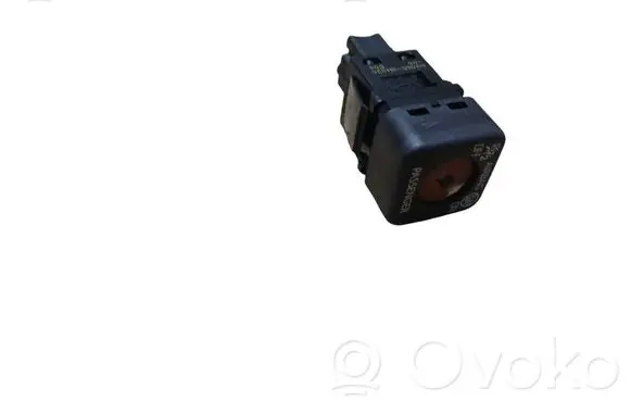 Toyota Yaris Cross Passenger airbag on/off switch 690650H030 690650H03000