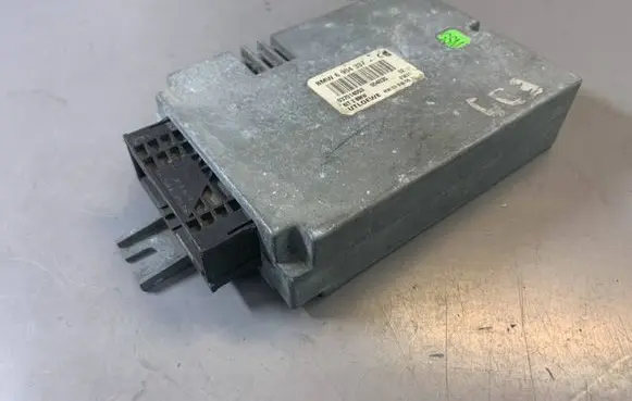 BMW 5 E39 Other control units/modules 6904337 84216904337 84216907315