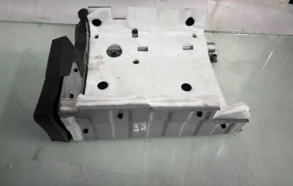 Mitsubishi Eclipse Cross Battery box tray 