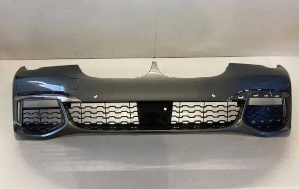 BMW 7 G11 G12 Front bumper 8066887 51118064748